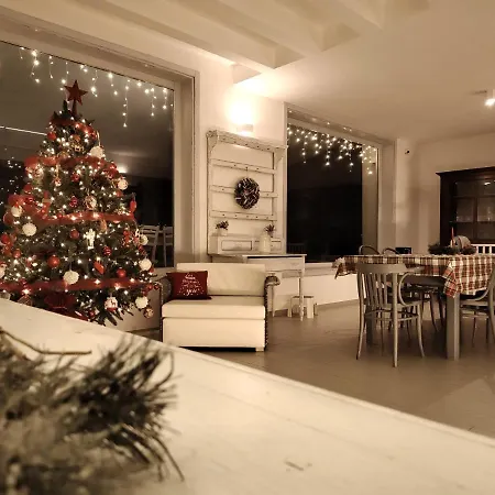Angela Pool & Suites, Piscina Privata, Giardino, Barbecue, Parcheggio E Wifi Gratuita *