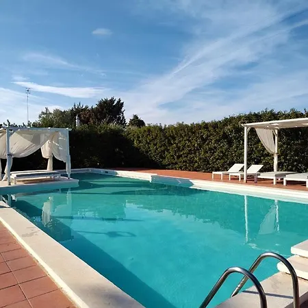 Con Piscina Mozzafiato, Giardino E Barbecue *