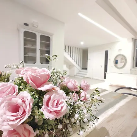 Villa Angela Pool & Suites, Piscina Privata, Giardino, Barbecue, Parcheggio E Wifi Gratuita Polignano a Mare
